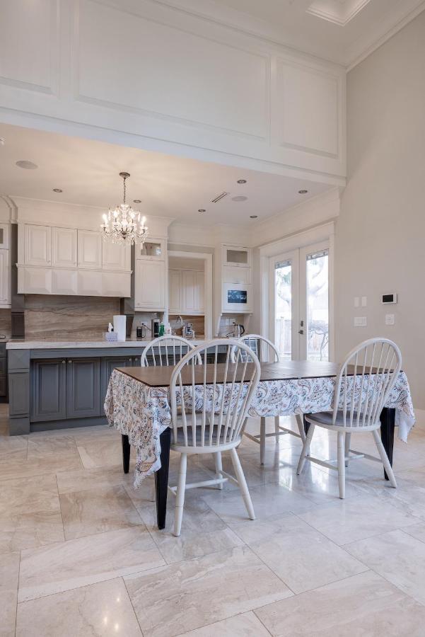 Luxurious Private Rooms In Richmond Buitenkant foto