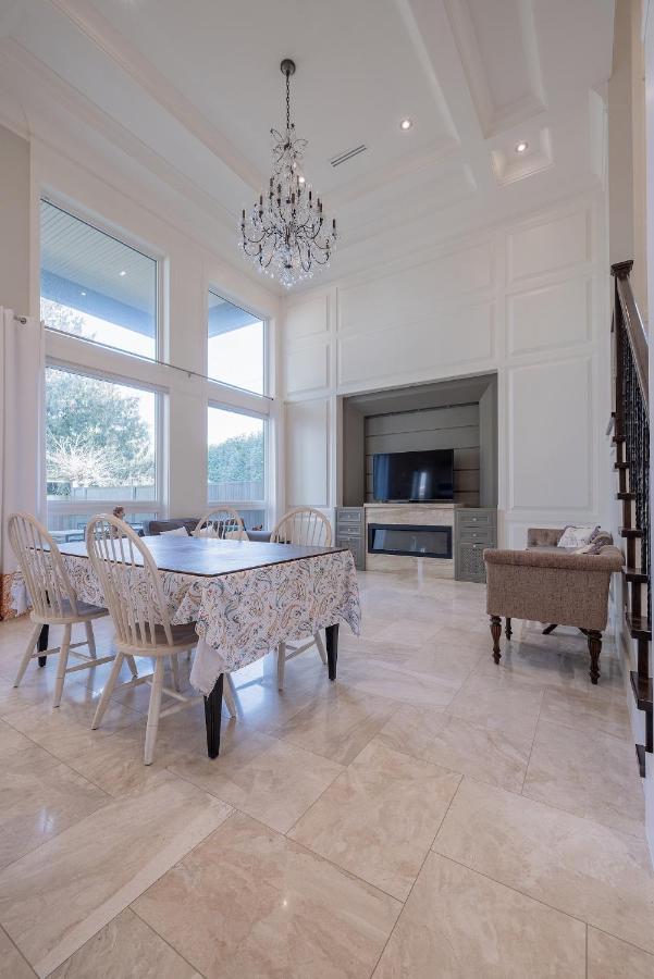Luxurious Private Rooms In Richmond Buitenkant foto
